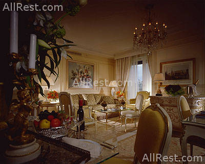 Hotel Four Seasons George V 25
